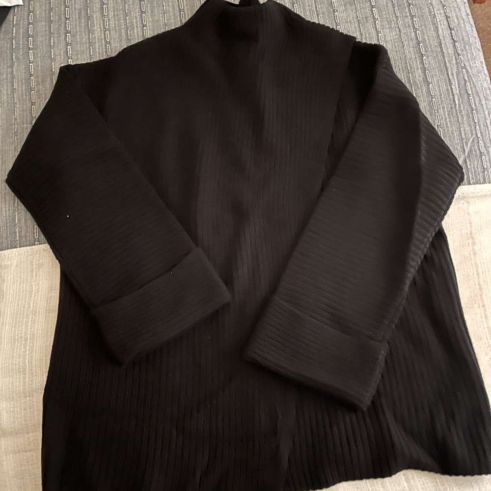 Athleta Azalea Sweater in black
Size medium  smoke free pet free home - Picture 6 of 8